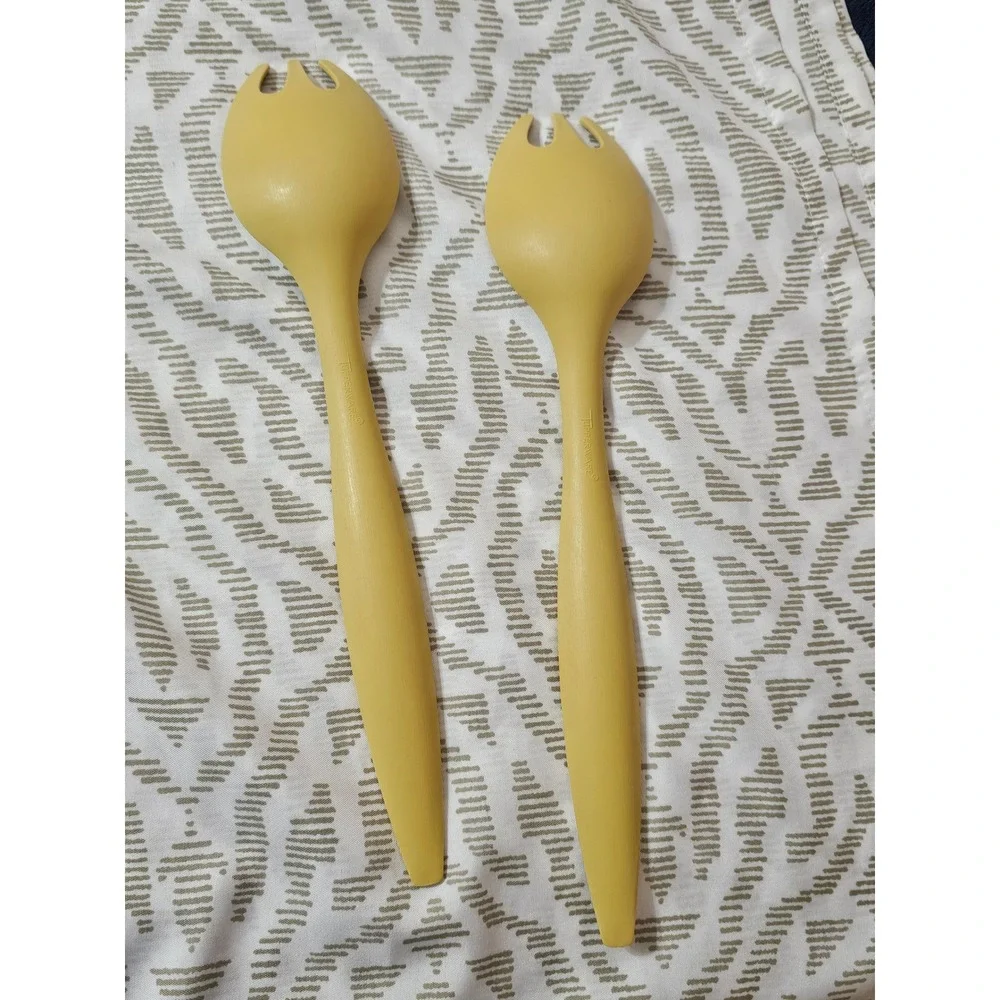 Vintage Tupperware Yellow Salad Server Set Sporks Plastic Serving Utensils 2pc